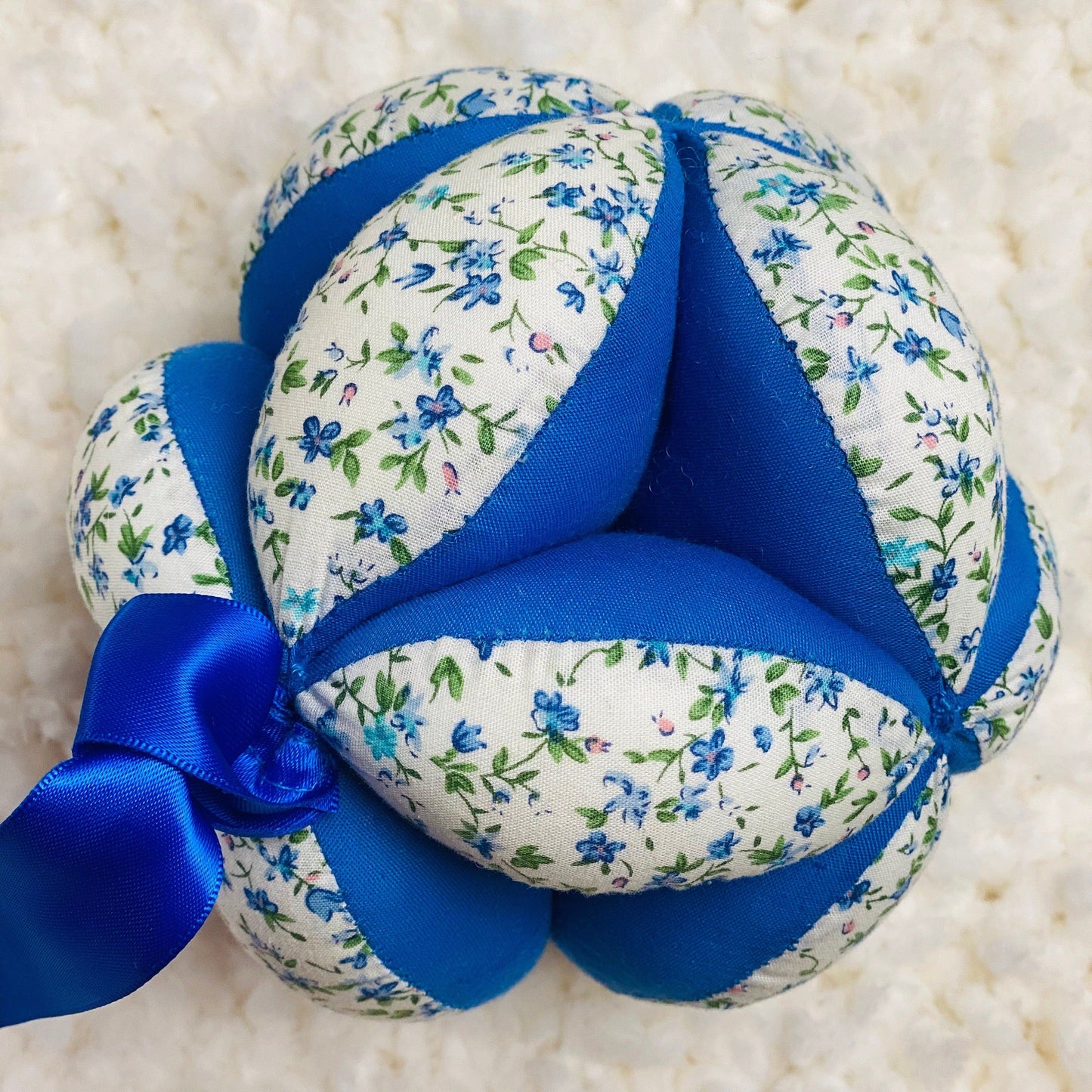 Baby Montessori Soft Fabric Clutch Ball, Montessori Ball